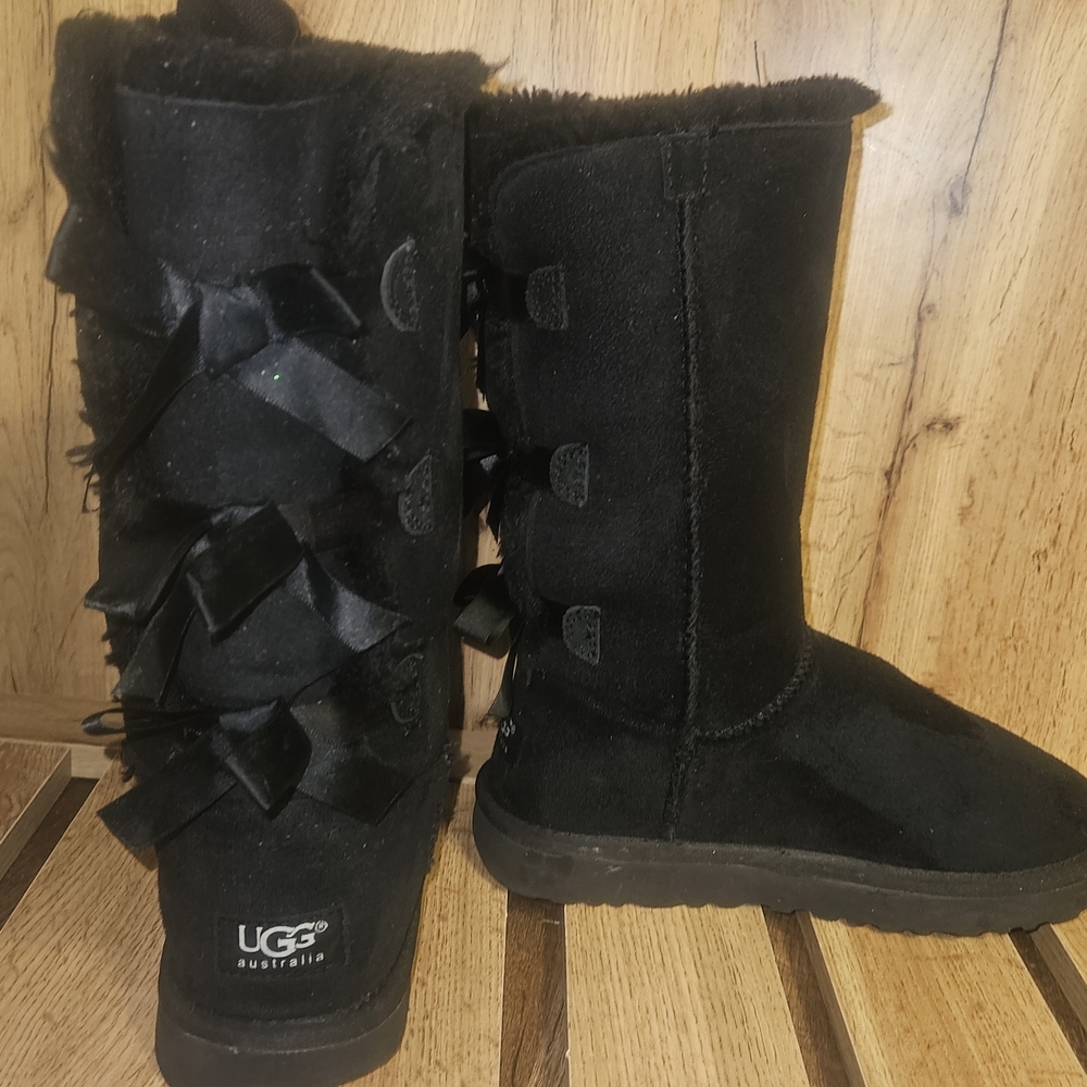 UGG Women's Black Boots with Bows